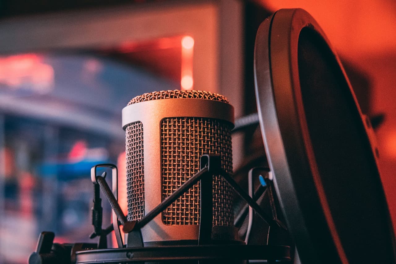Voice Search Optimization: Preparing for the Audio Revolution